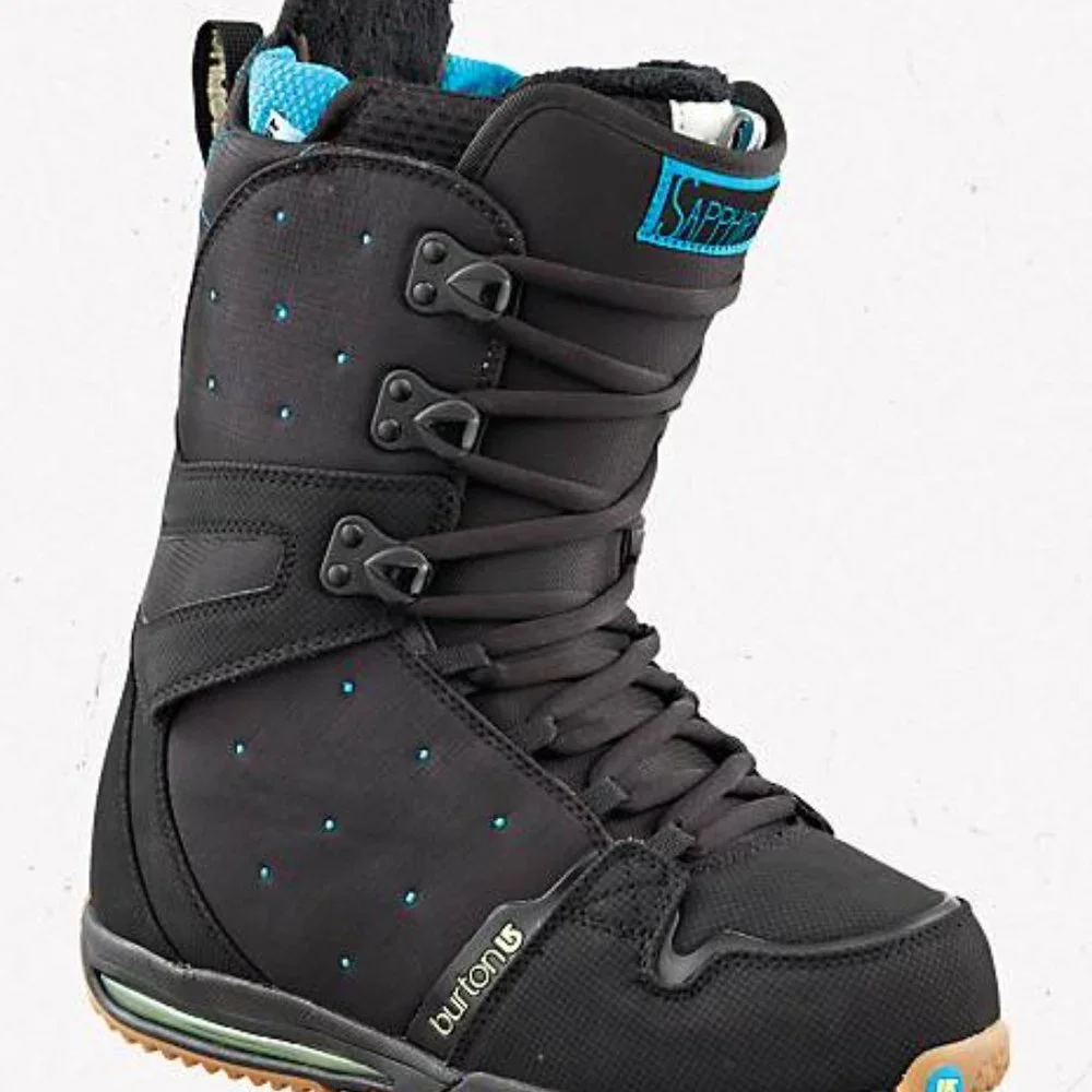 NEW Burton Sapphire Snowboard Boots!  Black 6  Euro 36.5  Traditional Lace